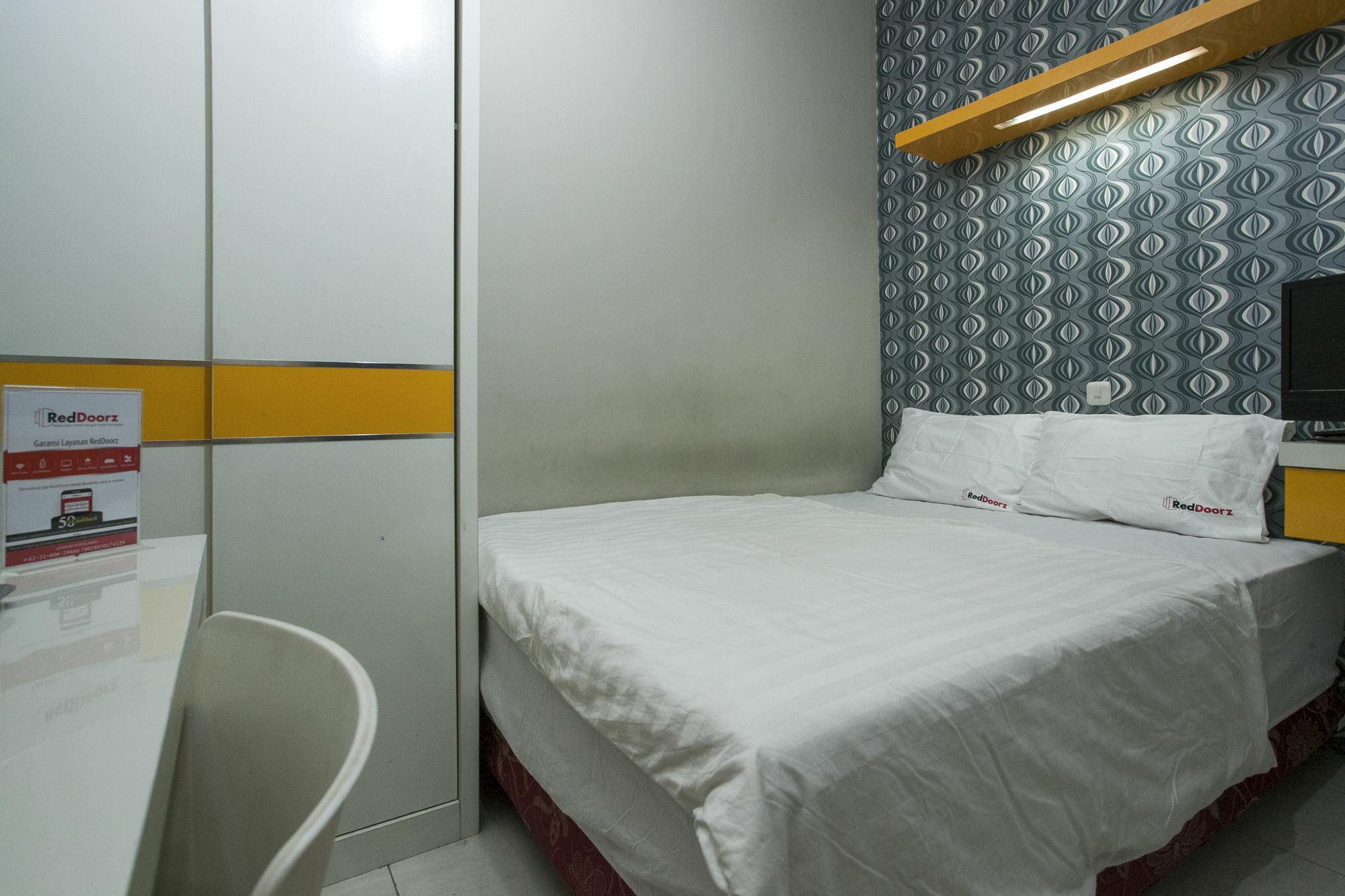 Reddoorz At Siwalankerto Surabaya Hotel Ngoại thất bức ảnh